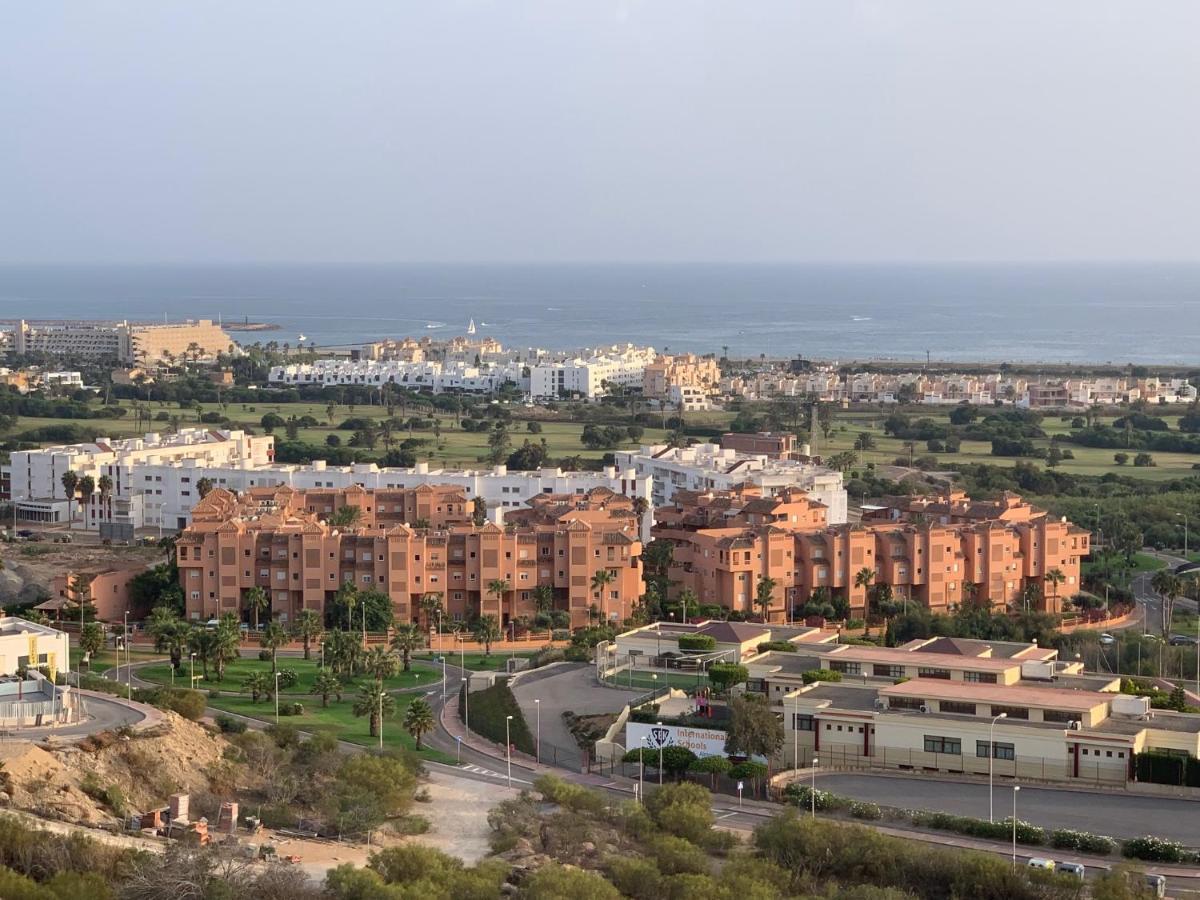 Apartementos Almerimar Golf 外观 照片