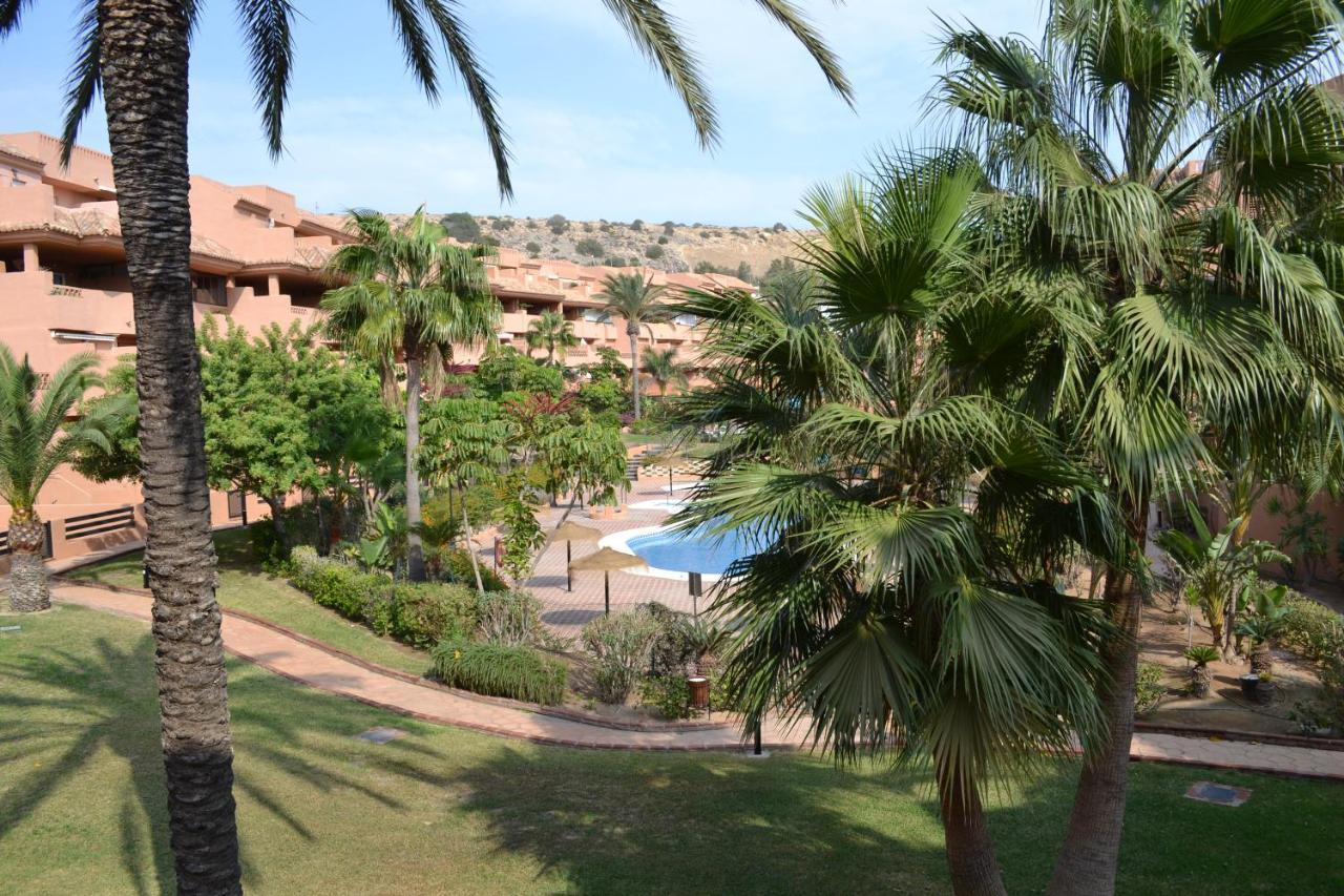 Apartementos Almerimar Golf 外观 照片