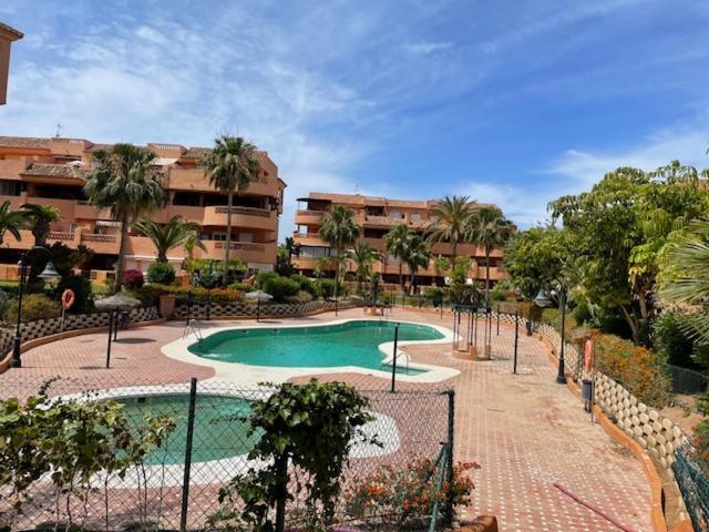 Apartementos Almerimar Golf 外观 照片